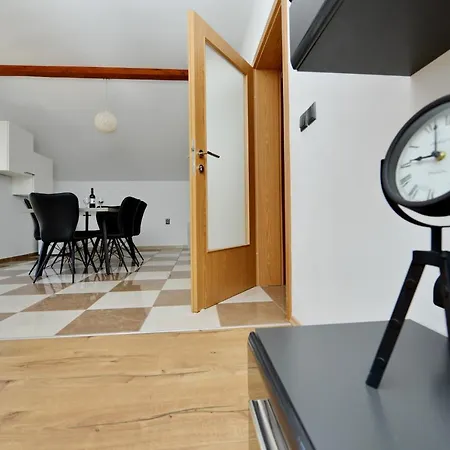 Blaza Apartment