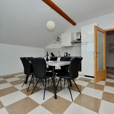 Blaza Appartement Božava