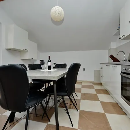 Apartment Blaza