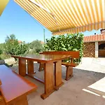 Blaza Apartment *